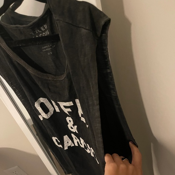 TYLER JACOBS comfy tank - Picture 4 of 5